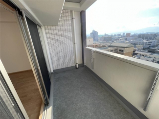 【バルコニー】