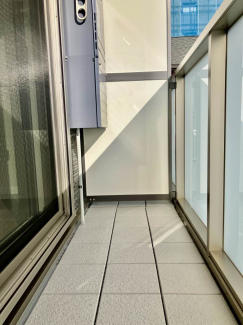 【バルコニー】