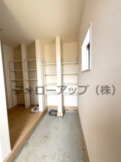 毎日通る玄関はこちらです