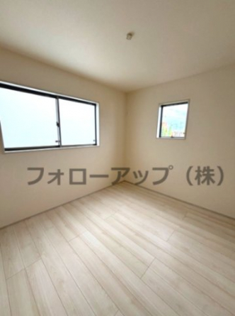 個人の部屋や寝室として使える洋室です