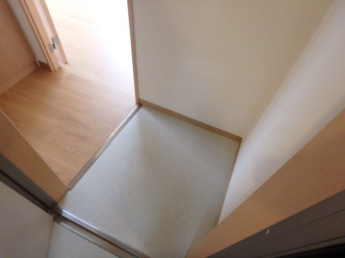 シンプルで使いやすい玄関です