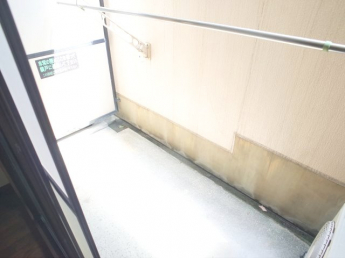 【バルコニー】