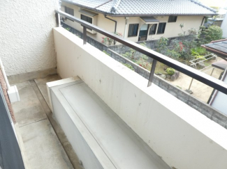 【バルコニー】