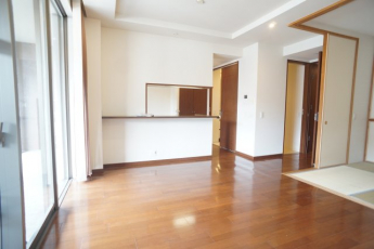 【居間・リビング】