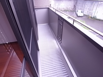 【バルコニー】