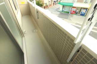 【バルコニー】