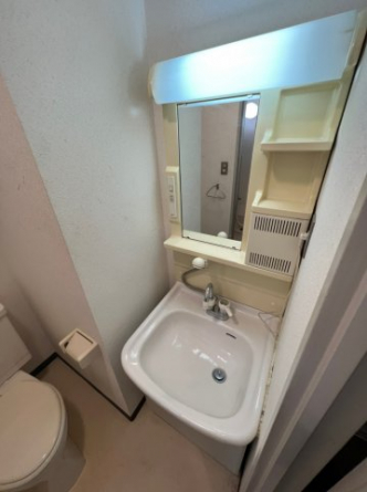 【洗面所】