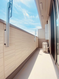 【バルコニー】