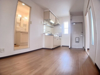 ゆったりとした居間です