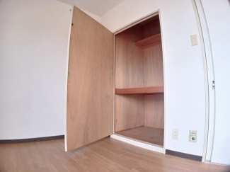 ちょっとした収納スペースも充実しています