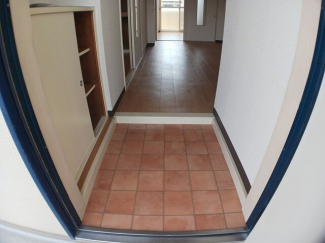 ゆったりとした玄関です