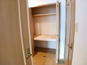 小物を収納するのに便利です