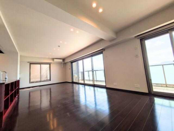 クレアホームズ松山三番町の画像