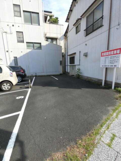 市役所前モータープールの画像