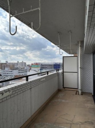 【バルコニー】