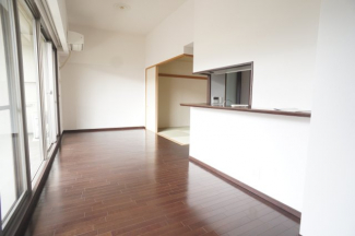 【居間・リビング】