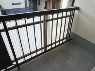 【バルコニー】