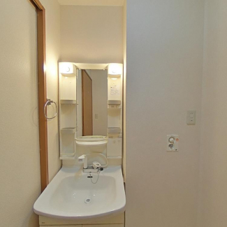 【洗面所】