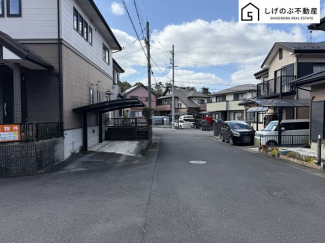 前面道路です。