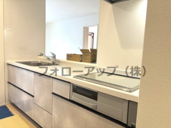 コンパクトなキッチンで掃除もラクラク