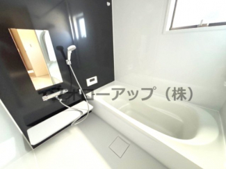 コンパクトで使いやすいお風呂です