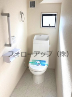 シンプルで使いやすいトイレです