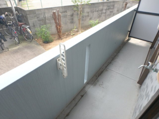 お洗濯にも便利なバルコニー付き