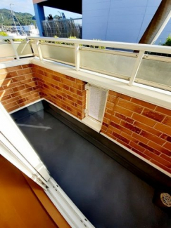 【バルコニー】