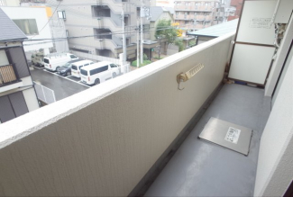【バルコニー】