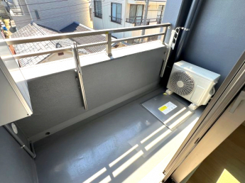 【バルコニー】