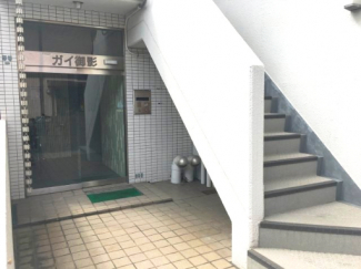 【エントランス】