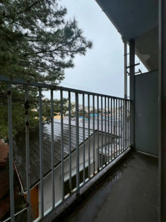 【バルコニー】