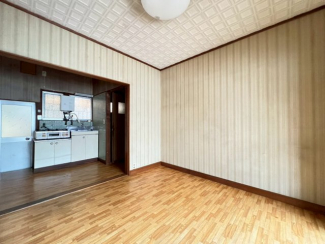 【居間・リビング】