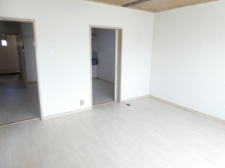 【居間・リビング】