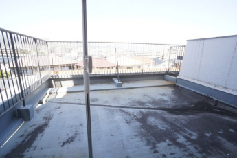 【バルコニー】