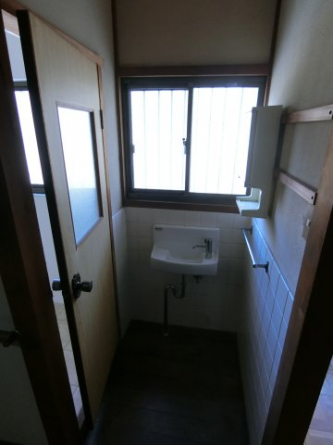 ２階ホール隣接の洗面スペース