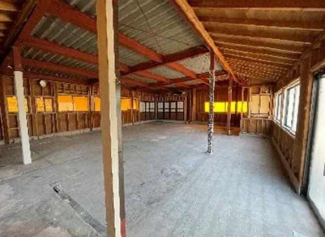 近江八幡市出町の店舗一戸建ての画像