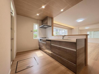 明石市魚住町錦が丘１丁目の中古一戸建ての画像