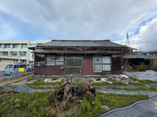 南側から　後ろは北条小学校