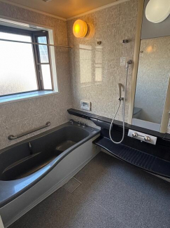 松山市中央２丁目の中古一戸建ての画像