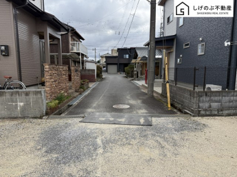 前面道路です。