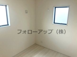 広々とした洋室です