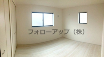 広々とした洋室です