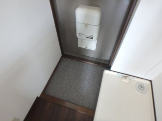 毎日通る玄関はこちらです