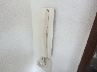 インターホン受話器です