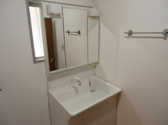 洗髪洗面化粧台