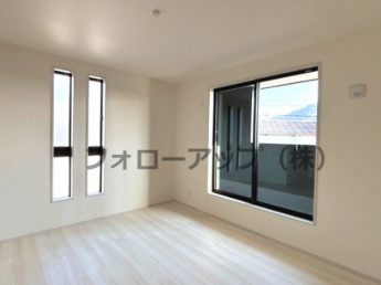 個人の部屋や寝室として使える洋室です