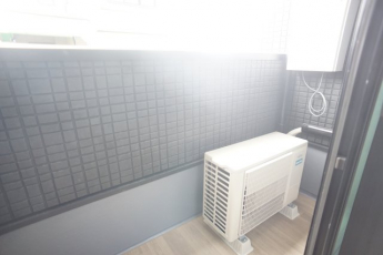 【バルコニー】