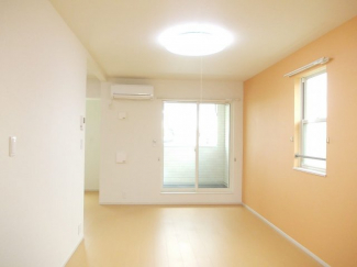 【バルコニー】