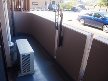 【バルコニー】